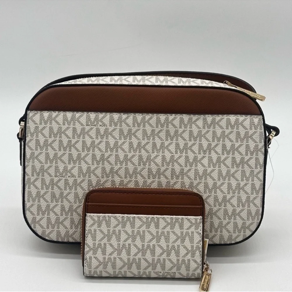 MICHAEL KORS LARGE EW ZIP CHAIN CROSSBODY BAG & JET SET TRAVEL MD ZA CARD CASE